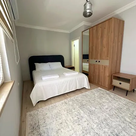 Ima Apartment *