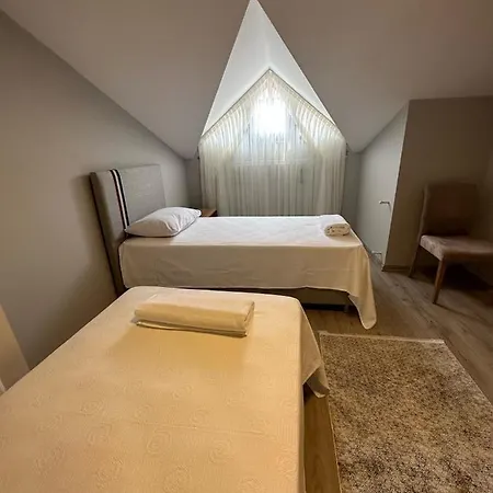 Apartment Ima